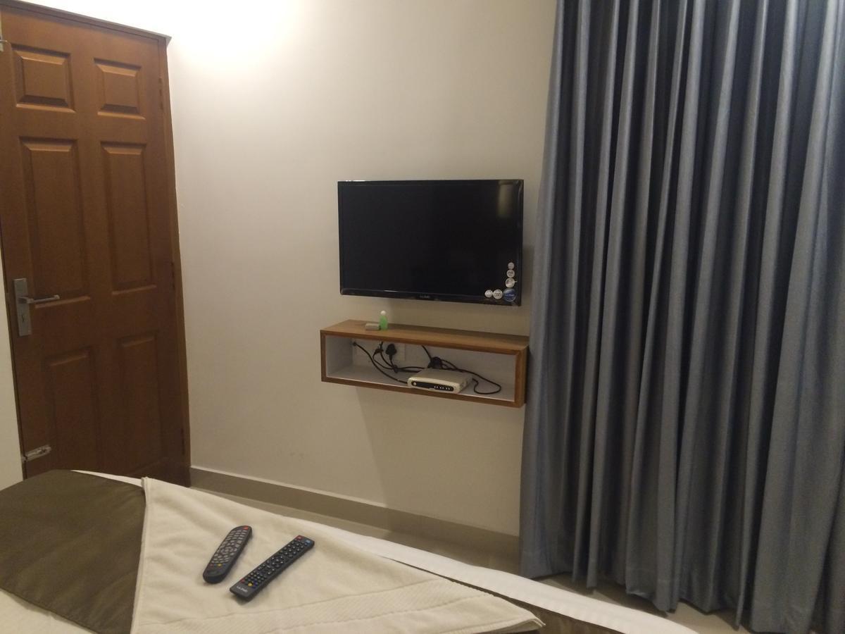 The Galaxy Suites Kochi Exterior foto